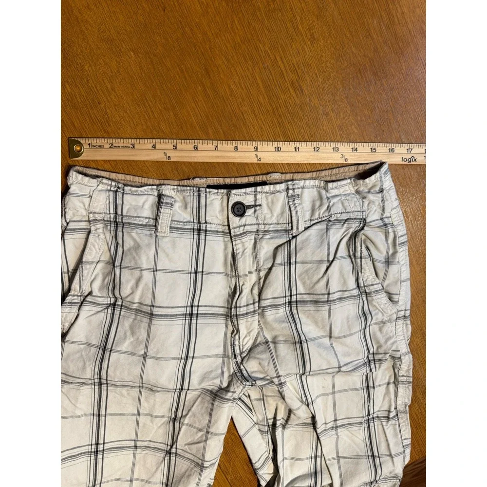 American Eagle Men's Plaid‎ Shorts 32 Classic Length Cotton Khaki Casual